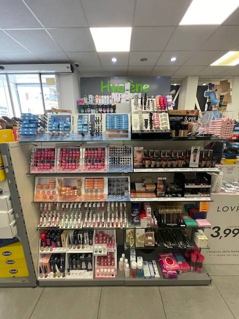 La Roche-Posay, Womake, Eye Care rayon de la pharmacie du 13012 Marseille